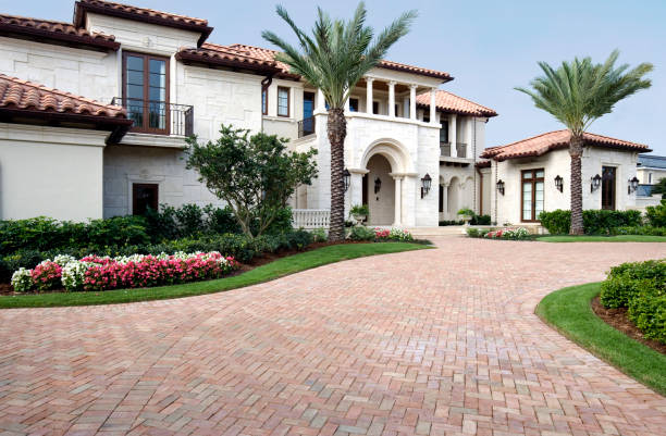 Best Interlocking Driveway Pavers  in Falfurrias, TX